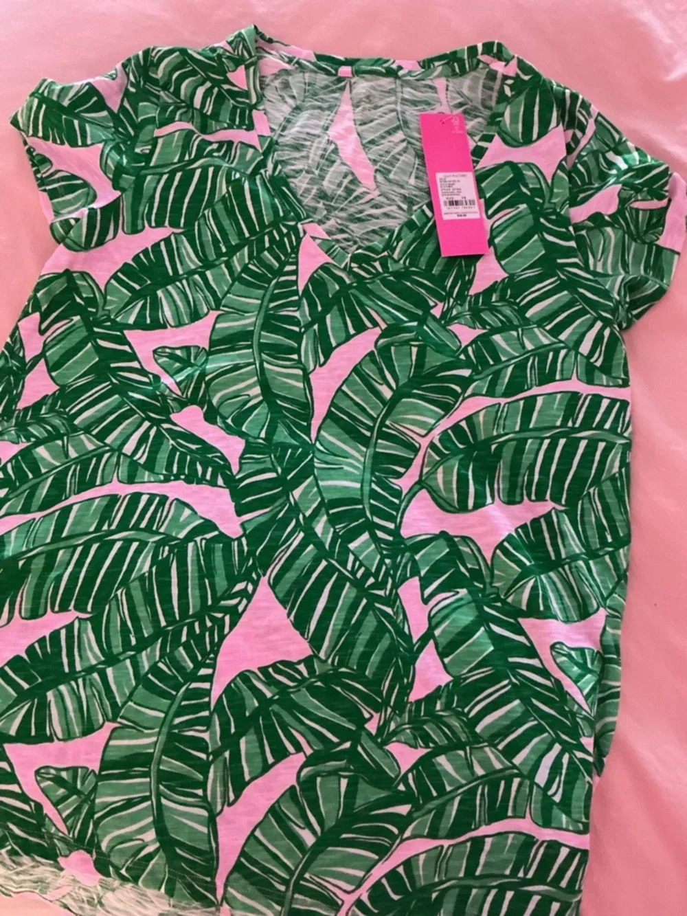 Lilly Pulitzer Etta t shirt let’s go bananas Banana Leaf Print Tee on Pink XS - Picture 2 of 4